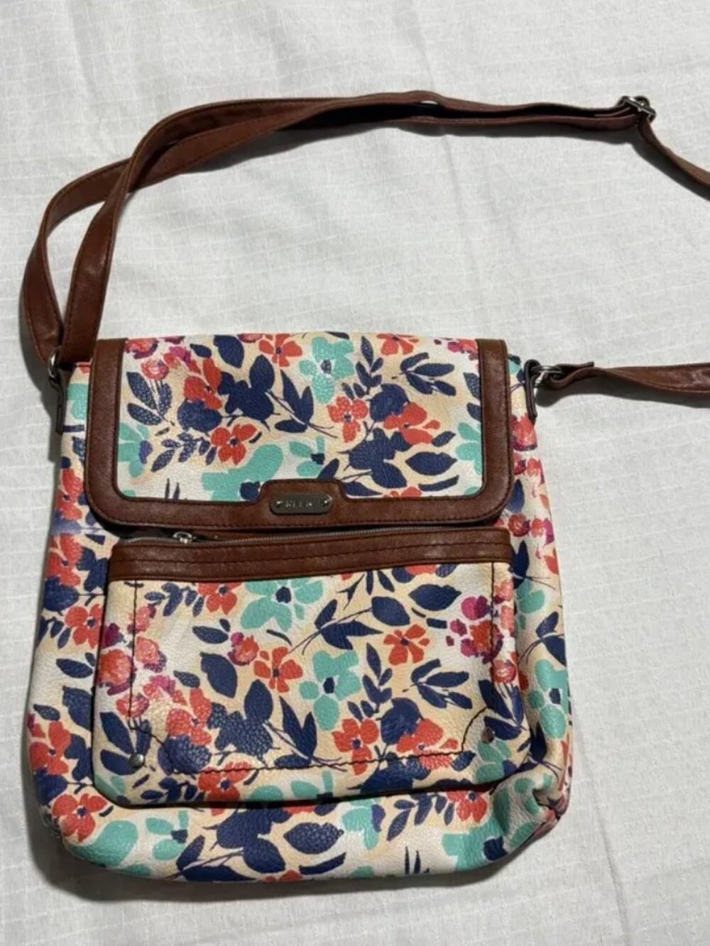 Relic Floral Print Crossbody Purse Shoulder Bag Adjustable Strap Multi-Color